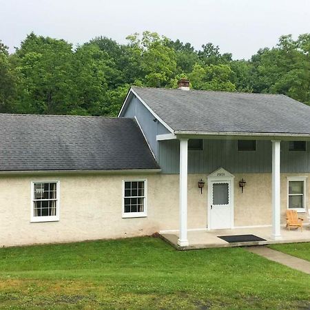 Serene Saxton Lodge 7 Mi To Lake Raystown! Barnettstown Exterior foto